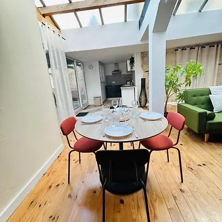 Superbe Loft De Charme - Centre Ancien דירה קאין