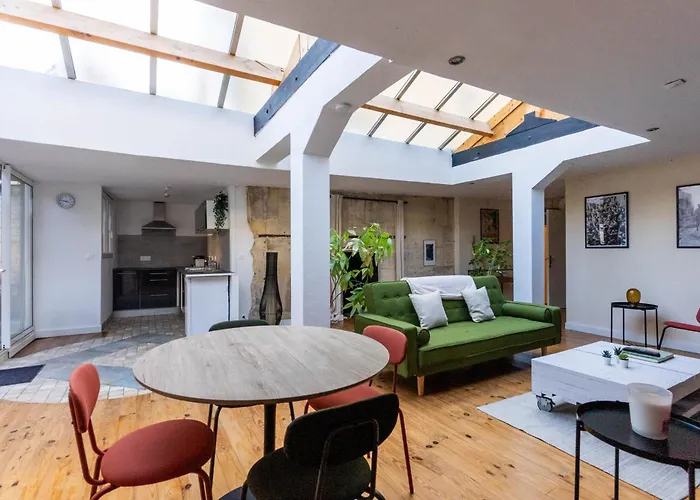 דירה Superbe Loft De Charme - Centre Ancien קאין