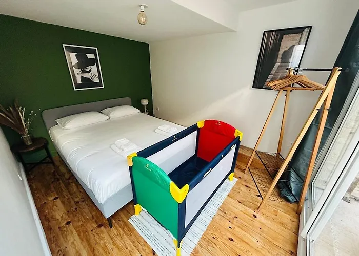 דירה Superbe Loft De Charme - Centre Ancien קאין